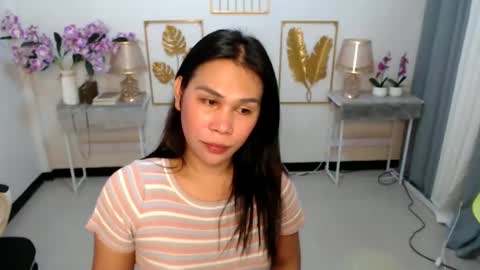 Snapshot of imdestined_foryou chatting on December 4, 8:34 am Ashley online show from December 4, 8:34 am