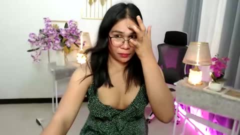 Snapshot of imdestined_foryou chatting on December 24, 1:59 am Ashley online show from December 24, 1:59 am