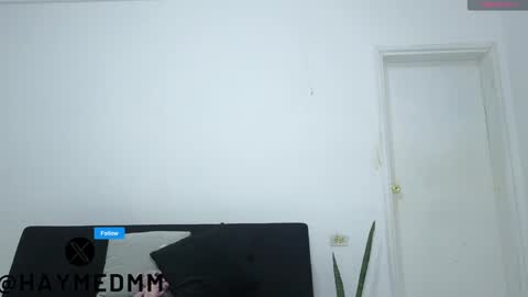 Snapshot of imhaymed chatting on January 6, 11:29 am Haymed Montao online show from January 6, 11:29 am