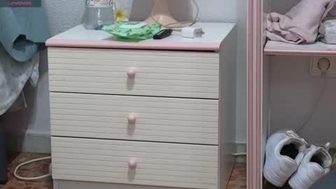 Snapshot of imhaymed chatting on February 6, 8:40 am Haymed Montao online show from February 6, 8:40 am