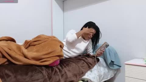 Snapshot of imhaymed chatting on February 9, 8:51 am Haymed Montao online show from February 9, 8:51 am