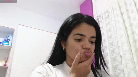 Snapshot of imhaymed chatting on February 11, 10:15 pm Haymed Montao online show from February 11, 10:15 pm