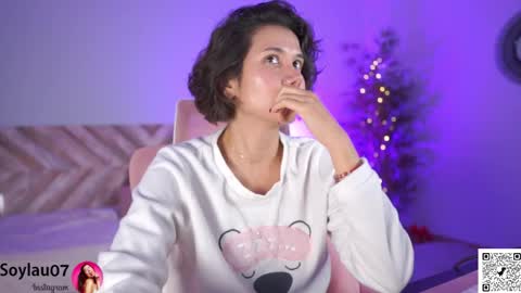 imjess_ online show from November 8, 4:34 am