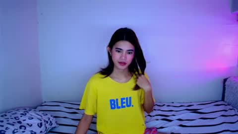 Snapshot of imma_ambani chatting on May 19, 10:32 am imma online show from May 19, 10:32 am
