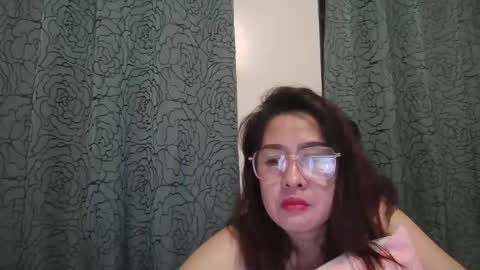 Snapshot of immaculate02 chatting on February 6, 6:40 am Immaculate02 online show from February 6, 6:40 am