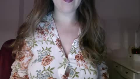 Snapshot of immouss chatting on February 4, 10:02 pm Pola online show from February 4, 10:02 pm