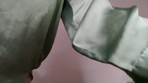 Snapshot of immouss chatting on February 24, 9:20 pm Pola online show from February 24, 9:20 pm