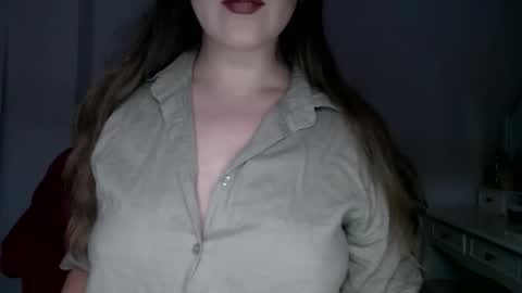 Snapshot of immouss chatting on October 16, 9:05 pm Pola online show from October 16, 9:05 pm