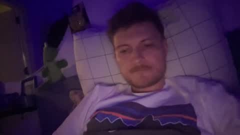 imnotall online show from March 11, 8:20 pm