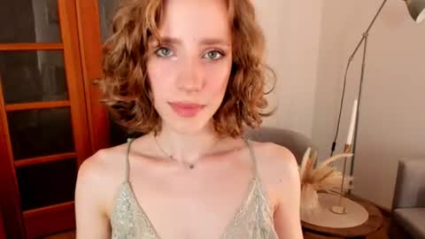 Snapshot of imogensy chatting on June 21, 2:41 pm my name Imo Fansly online show from June 21, 2:41 pm
