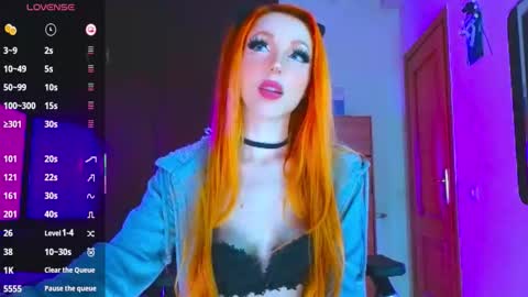 Lora online show from November 3, 3:13 pm