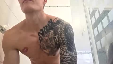 Snapshot of impressedmuch459 chatting on March 13, 9:05 am impressedmuch459 online show from March 13, 9:05 am