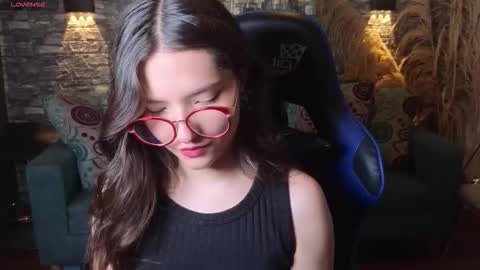 Snapshot of imrockstaer chatting on November 6, 7:37 pm Karen online show from November 6, 7:37 pm