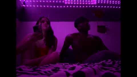 Snapshot of imskywhy chatting on April 3, 4:43 am imskywhy online show from April 3, 4:43 am