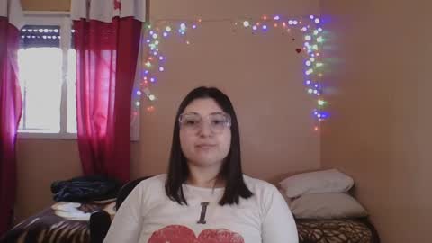 Snapshot of imsohornydacom chatting on June 5, 5:40 pm Florencia online show from June 5, 5:40 pm