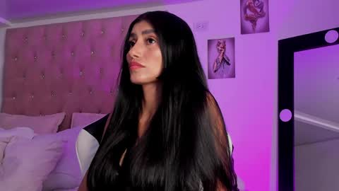 Snapshot of imtami04 chatting on April 17, 9:18 pm imtami04 online show from April 17, 9:18 pm