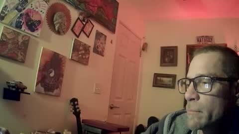 imtru online show from December 3, 10:57 am