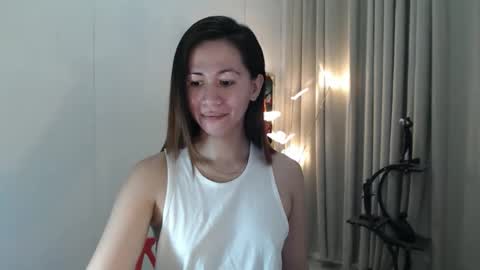 Snapshot of imyourcottoncandy chatting on June 4, 10:05 pm kc online show from June 4, 10:05 pm