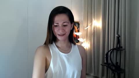 Snapshot of imyourcottoncandy chatting on June 6, 10:03 pm kc online show from June 6, 10:03 pm
