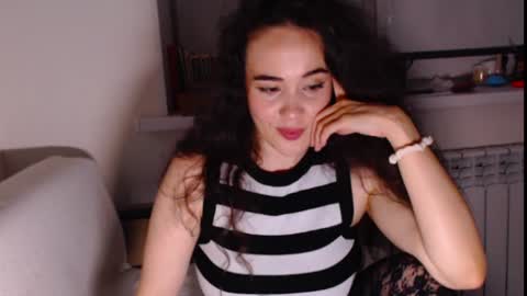 Lin online show from July 26, 5:42 pm