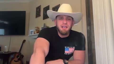 Inmate1993 online show from April 7, 2:12 am