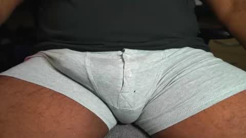Snapshot of inchesblackuk chatting on July 7, 10:03 pm Inches online show from July 7, 10:03 pm