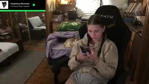 Snapshot of incognitoqueen chatting on July 10, 4:06 am Carter online show from July 10, 4:06 am