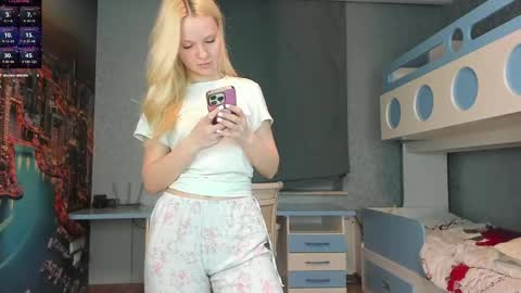 Masha online show from May 5, 7:55 pm