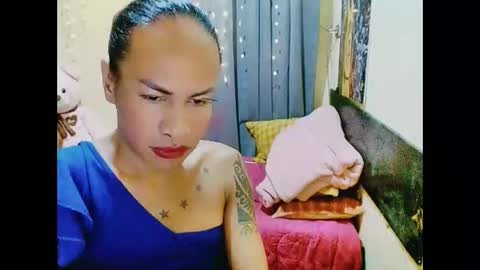 Snapshot of indaypakay_ts chatting on October 22, 2:01 am Pakay online show from October 22, 2:01 am
