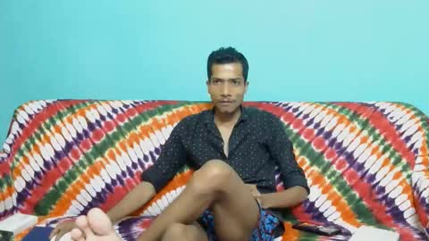 Suman Leo online show from March 22, 1:36 pm