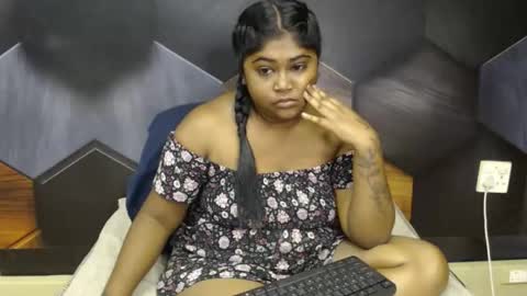 Melz online show from March 25, 7:03 am