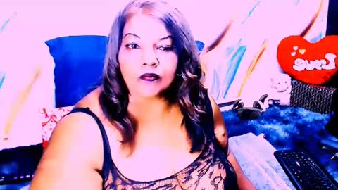 indian_rubyxx online show from January 12, 8:03 pm