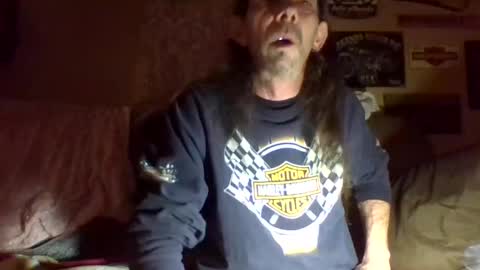 Snapshot of indianabob1 chatting on March 16, 11:14 am indianabob1 online show from March 16, 11:14 am