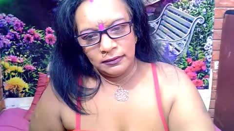Snapshot of indianace1 chatting on August 3, 9:04 am priyadashree online show from August 3, 9:04 am