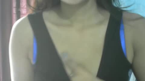 Snapshot of indiananu23 chatting on December 25, 5:58 am indiananu23 online show from December 25, 5:58 am