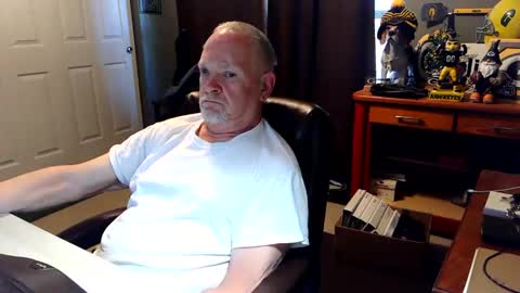 Papa online show from June 7, 11:14 am