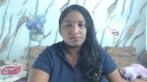 Snapshot of indianblue3 chatting on May 5, 8:55 am tracy online show from May 5, 8:55 am