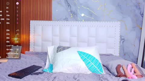 LITTLE AINHOA  online show from February 3, 10:32 pm