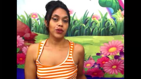 Snapshot of indiandesire4u69 chatting on October 14, 8:20 pm Lia online show from October 14, 8:20 pm