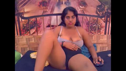 indiandiva27 online show from February 3, 6:22 am