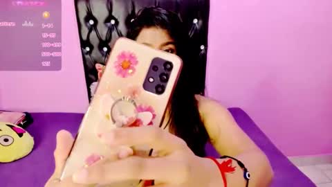 PARADISEQUEEN online show from March 3, 2:48 pm