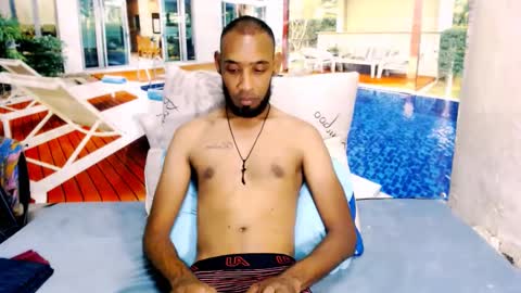 Snapshot of indianmagicmike69 chatting on January 19, 4:33 pm indianmagicmike69 online show from January 19, 4:33 pm