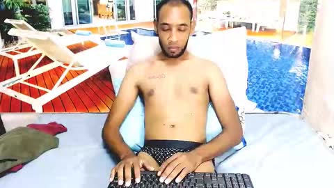 Snapshot of indianmagicmike69 chatting on February 16, 5:53 pm indianmagicmike69 online show from February 16, 5:53 pm