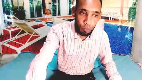 Snapshot of indianmagicmike69 chatting on February 20, 5:24 pm indianmagicmike69 online show from February 20, 5:24 pm