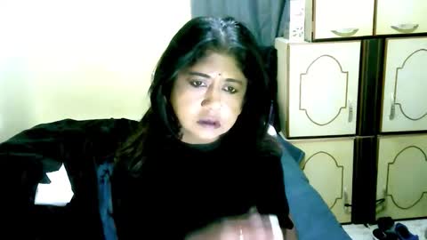 Snapshot of indianpleasures21 chatting on June 3, 7:08 pm indianpleasures21 online show from June 3, 7:08 pm
