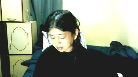 Snapshot of indianpleasures21 chatting on June 22, 8:06 pm indianpleasures21 online show from June 22, 8:06 pm