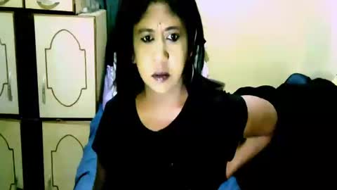Snapshot of indianpleasures21 chatting on July 16, 8:26 pm indianpleasures21 online show from July 16, 8:26 pm