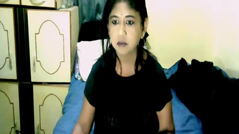 Snapshot of indianpleasures21 chatting on July 20, 11:29 pm indianpleasures21 online show from July 20, 11:29 pm