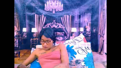 Snapshot of indianrebel4u2luv chatting on June 12, 6:45 am indianrebel4u2luv online show from June 12, 6:45 am