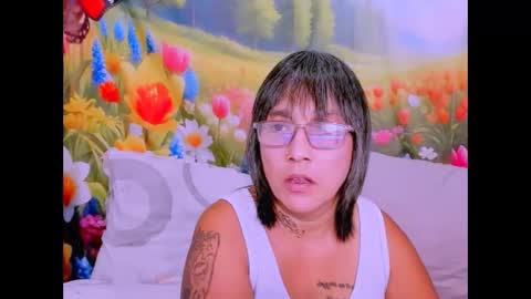 indianroxy27 online show from March 7, 7:16 am